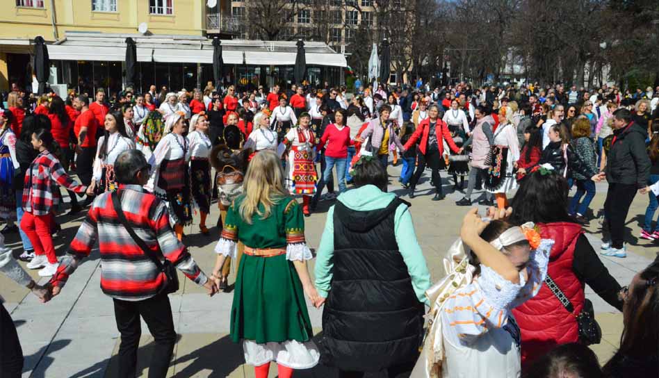 Стотици благоевградчани се обединиха за възстановяването на църквата Свети Великомъченик Георги