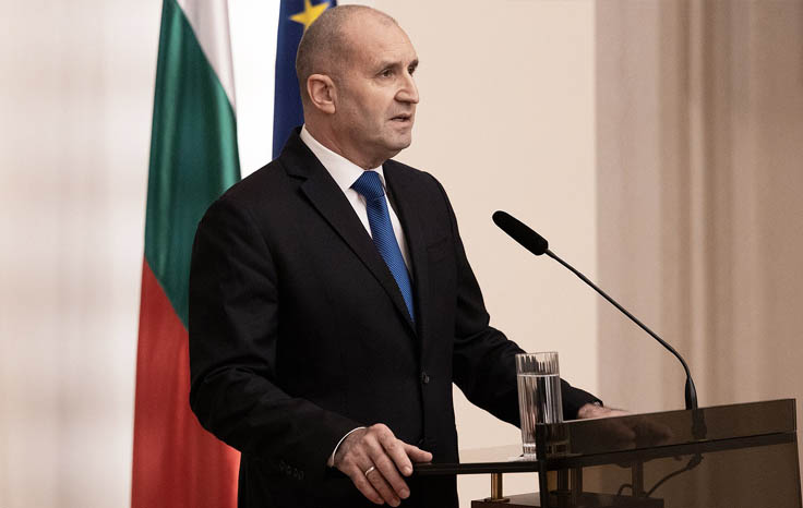 Румен Радев