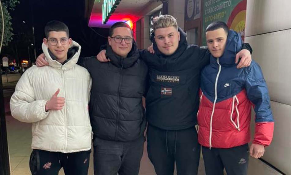 Млади хора показаха сърце и съпричастност към бедстващо животно