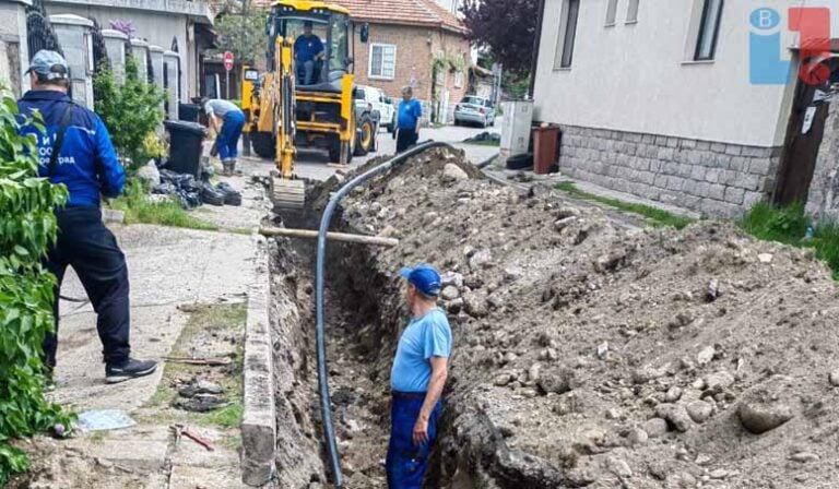 Завърши ремонтът на водопровод по улица „Христо Чернопеев“ в Банско
