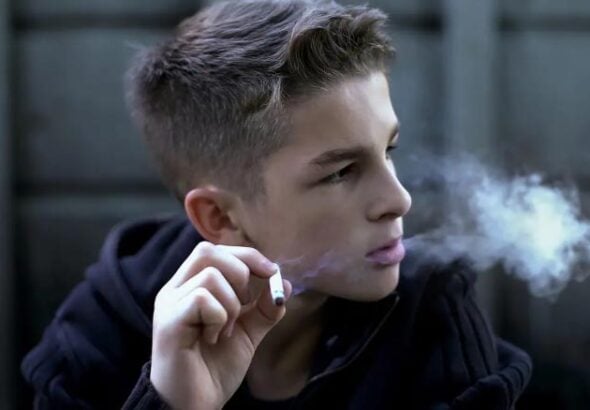 Dete s cigara