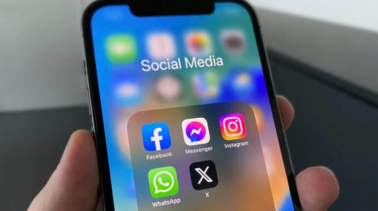 Facebook, Instagram и Messenger се сринаха в глобален мащаб
