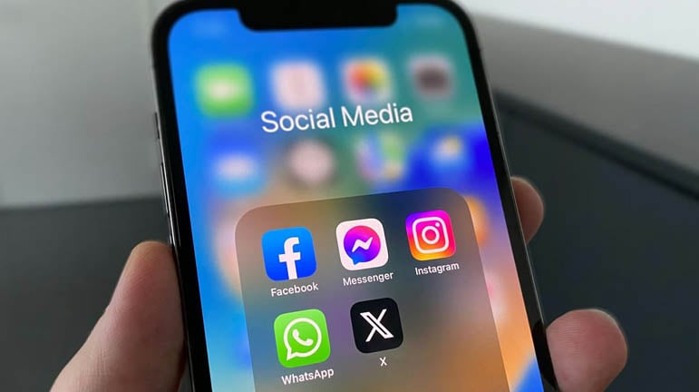 Facebook, Instagram и Messenger се сринаха в глобален мащаб