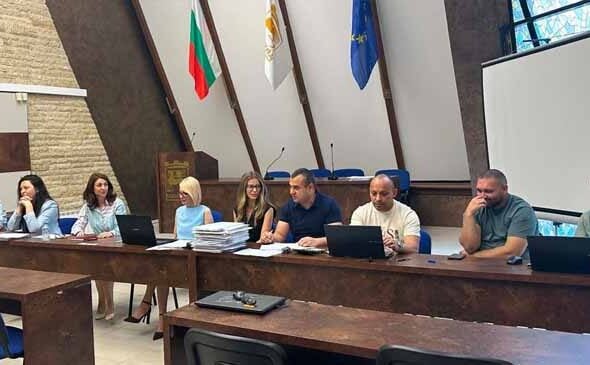 Община Благоевград провежда търгове за продажба на общински земеделски имоти