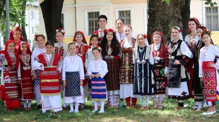 Златен триумф! Младите гласове на Сандански покориха фестивала „Пауталия“