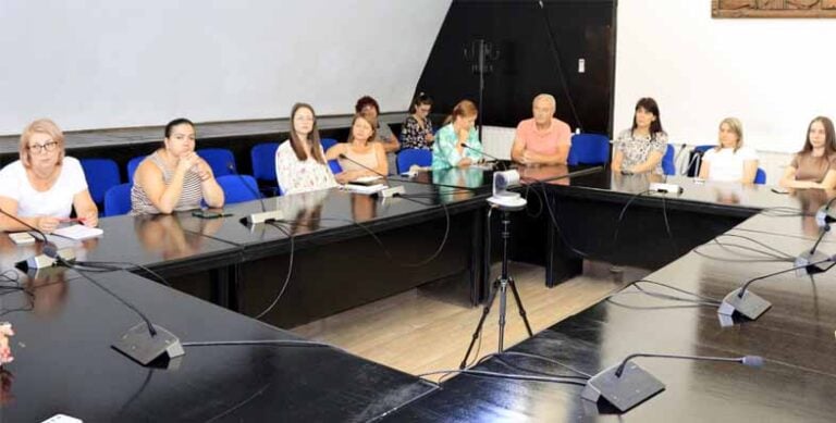 Реализираните дейности по проекта за нови услуги за хора с деменция в Дом „Свети Мина“ бяха представени в Благоевград