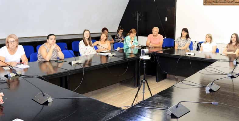 Реализираните дейности по проекта за нови услуги за хора с деменция в Дом „Свети Мина“ бяха представени в Благоевград